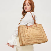 Demi Tote