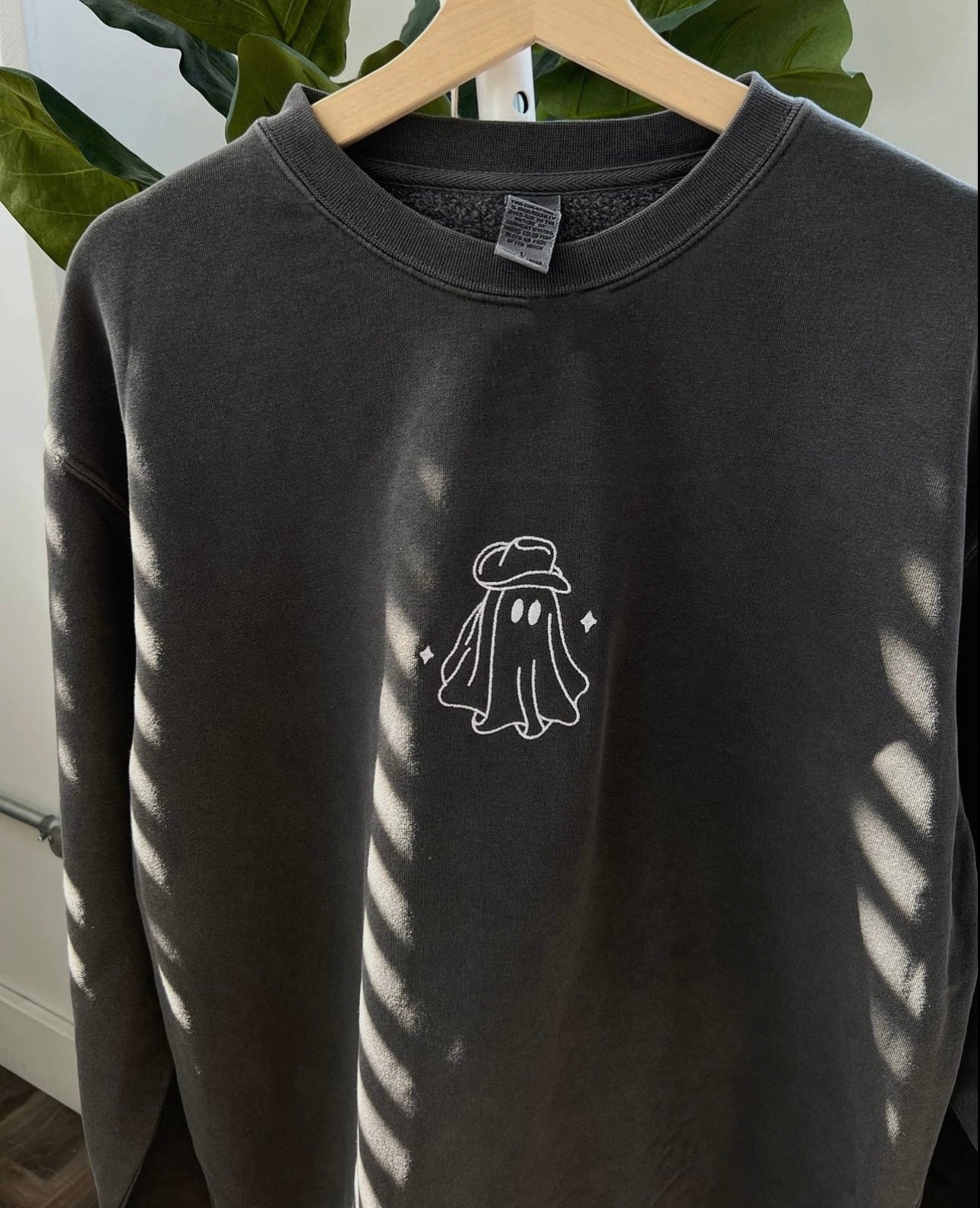 Vintage Cowboy Ghost Embroidered  Sweatshirt