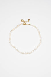 18k Gold Small Pearl Necklace