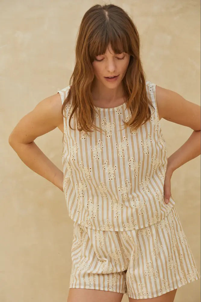 Martha's Vineyard Top